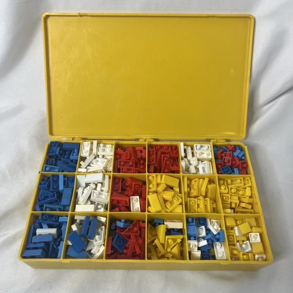 N/A plastic toy